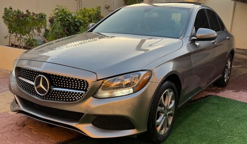 
								Mercedees Benz C Class 2016 full									