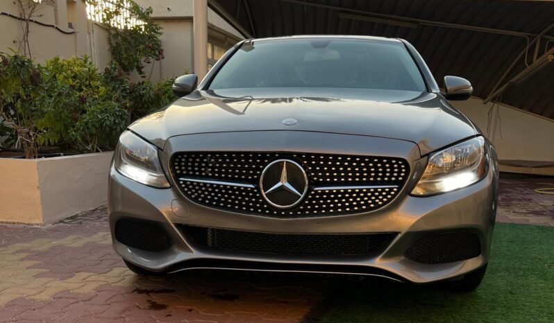 
								Mercedees Benz C Class 2016 full									